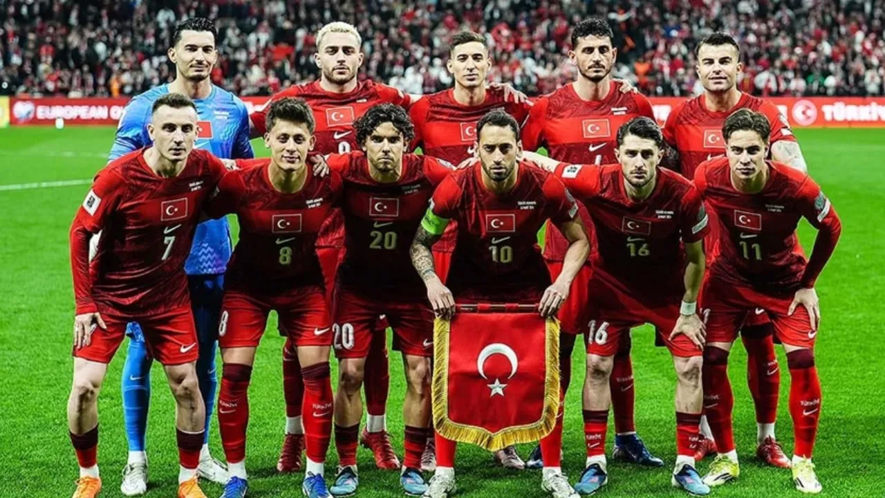 Manşet: DOST PARTİ ELAZIĞ İL BAŞKANLIĞI'NDAN MİLLİ TAKIM MESAJI